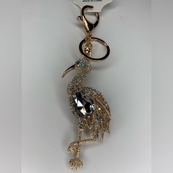 Gold flamingo keychain - Picture 3 of 6